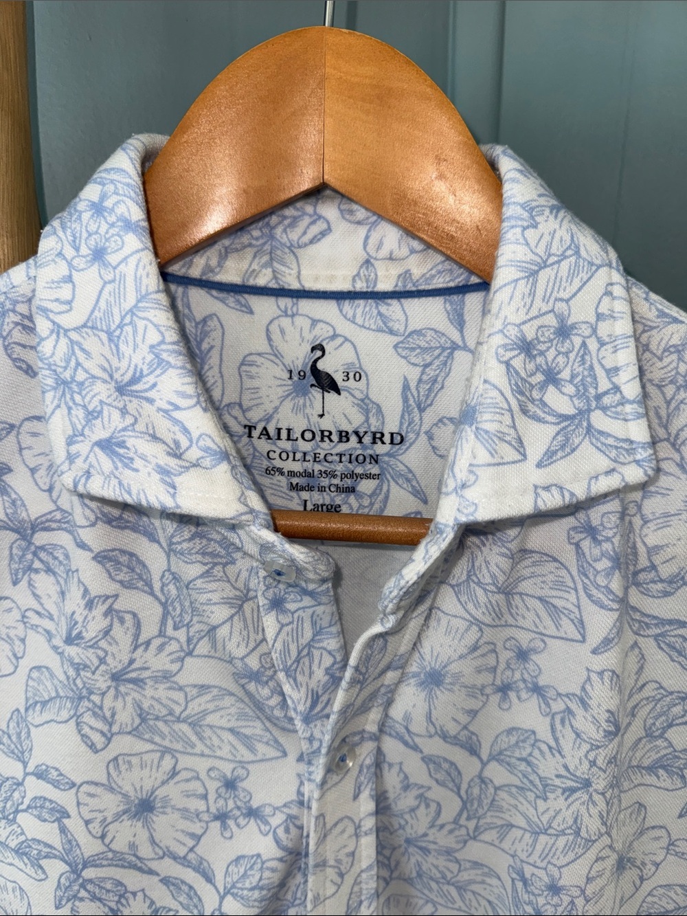 TailorByrd Men's Tropical Blue & White Modal Blend Button-Up Shirt ~ Large - Picture 3 of 5